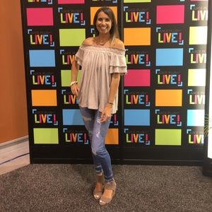 Kancan distressed mid rise ankle jean